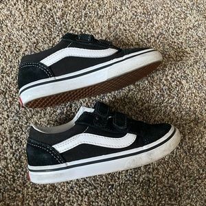 Toddler black vans